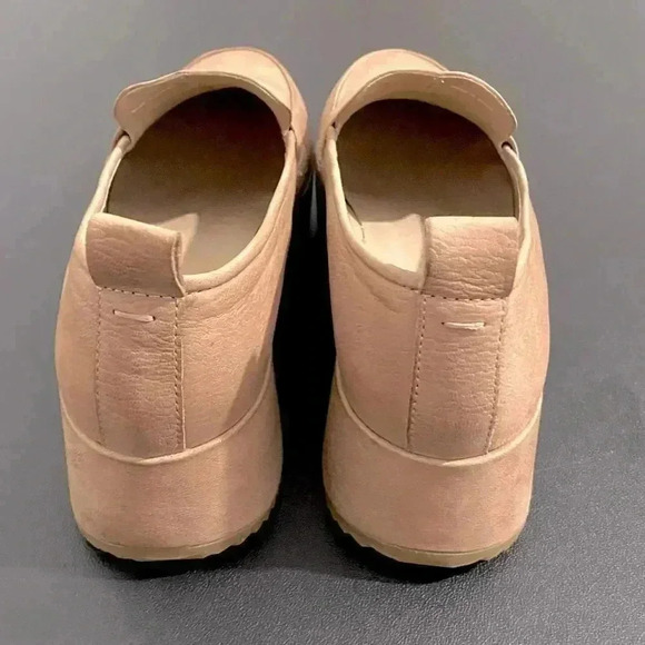 Eileen Fisher Tan Platform Loafers - Picture 6 of 13